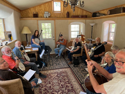 Kristin Scott Benson teaching